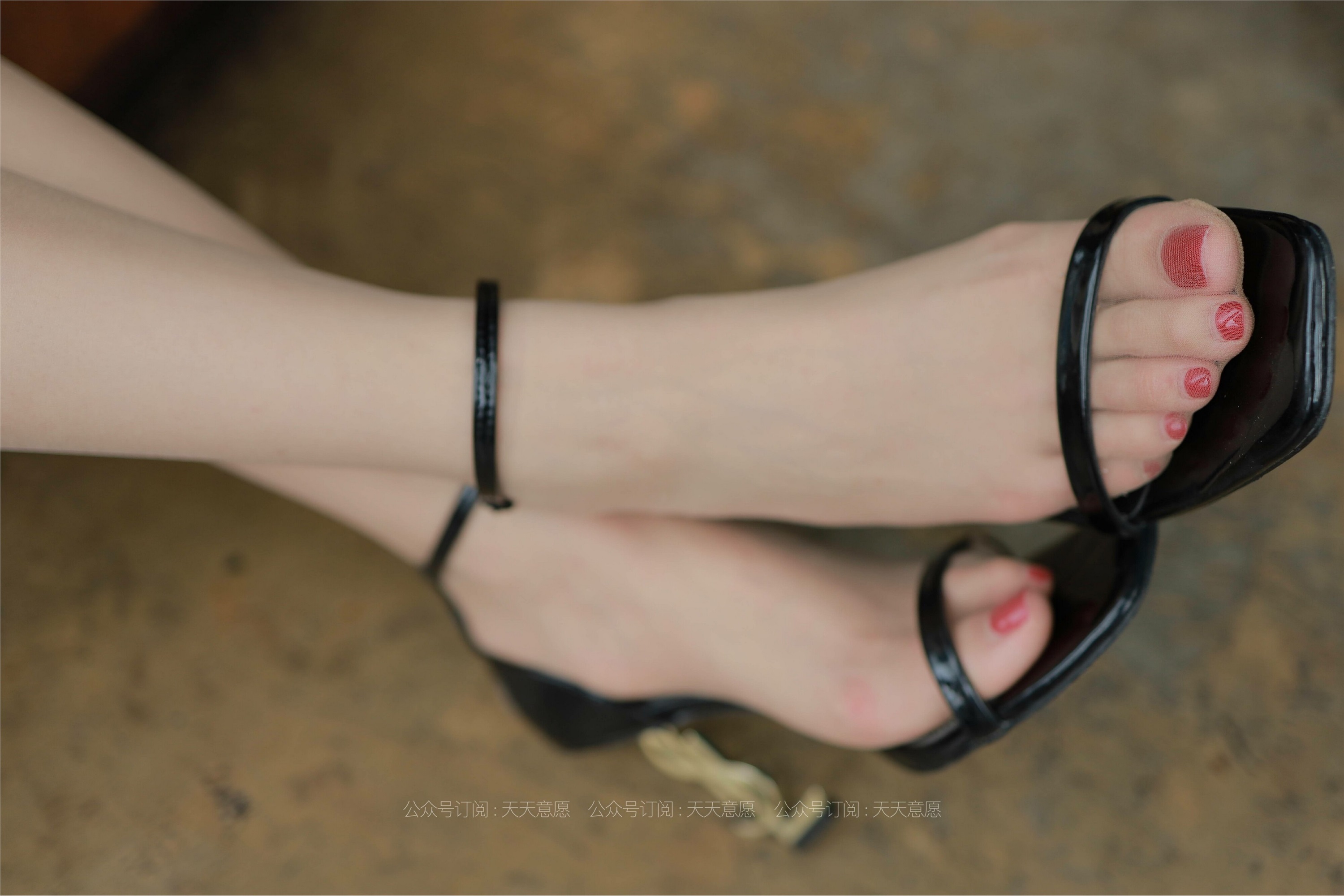 IESS异思趣向 - 模特：九妹《法式连衣裙》